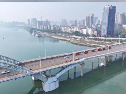 吉安人短途出行新选择!“庐陵小巴”正式运营 3元可享准“门到门”接驳