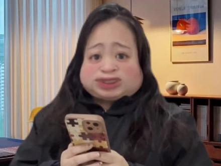 蓝莓数量不对的,请注意!
#内容过于真实 #一人分饰多角 #剧情 #蓝莓 #手机