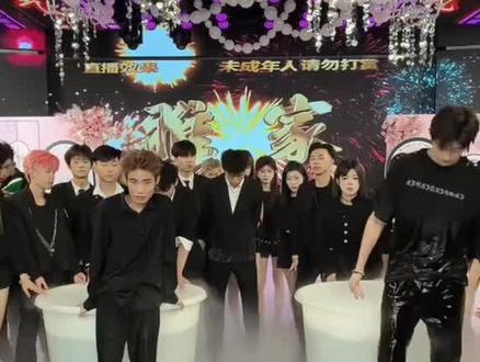 万六六,李启萌,的选择