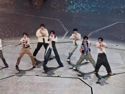时代少年团暑期青岛上海已确定超全攻略备起来
#时代少年团演唱会 #时代少年团上海 #时代少年团青岛演唱会