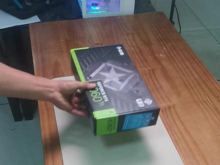 装机视频,手机机箱安装过程 #组装电脑 #CPU安装 #内存安装 #固态安装 #主板安装 #显卡安装 #电源安装