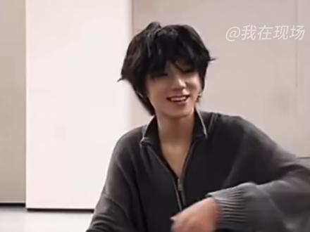 哥就这样给橹解围 有谁会不爱上! #老铁娱乐观察站 #橹穆 #穆祉丞 #王橹杰 #时代峰峻新音