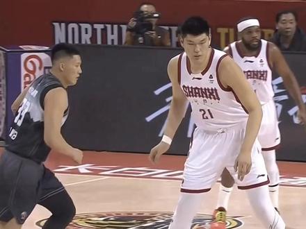 罚单出炉!罚款+停赛!曾繁日恶犯被处罚! #dou来CBA #CBA评球大会 #曾繁日 #刘传兴