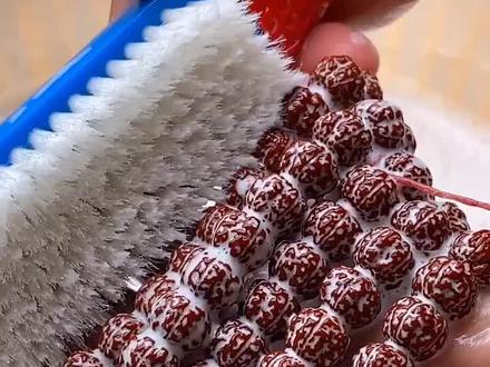 金刚怕啥 f2f10f58da5c09b5b11b3e5352ae0ae8~tplv-dy-resize-origshort-autoq-75:330.jpeg?x-expires=1996869600&x-signature=fFhL%2FuwwpE0hplOC%2BcrtGqmN3XM%3D&from=3213915784&s=PackSourceEnum_AWEME_DETAIL&se=false&sc=cover&biz_tag=pcweb_cover&l=20230415063623465C0F7B98A23A0B5E83