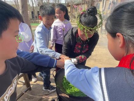 柳树嫩叶制成茶,竟然这么好喝!!#我的乡村生活 #美食分享 @乡村守护人