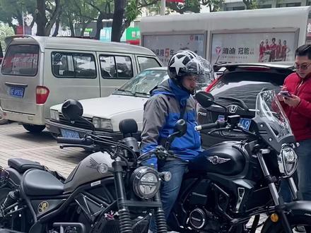 #机车 #TR300 #CM300 哪台比较适合你,估计你心里已经有底了。是车挑人,而不是人挑车!