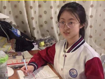 喜讯!乳山二中3位同学通过中央美术学院专业考试,创乳山市应届艺术生参加央美考试最好成绩!#高中 #高考 #美术生