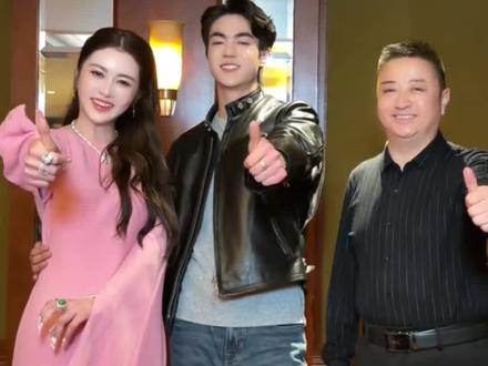 我们泰斯米食品和纳迪尔签约了,感谢盈公主,感谢直播间的各位哥哥姐姐,希望我们泰斯米食品能越走越远#盈公主和纳迪尔 #清真 #清真食品 #清真美食