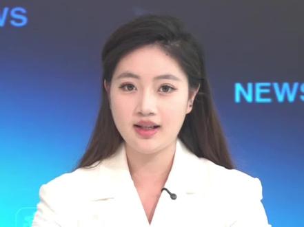 中学教师当学生面踩死流浪猫?猫咪四肢乱舞挣扎 头部流血,校方:当事人的小孩被猫咬了,已批评当事人 并上报主管部门