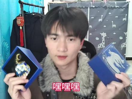 洛克王国世界赛季典藏徽章开箱#洛克王国世界 #洛克创作激励计划 #洛克王国世界3月26日上线 #洛克王国世界攻略 #洛克王国精灵二创