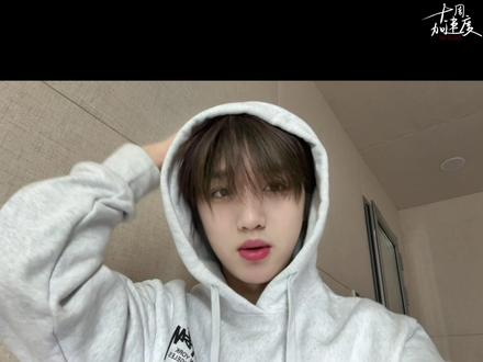 「SEEDS十周加速度」WEEK.08 - #李诺麒
🎵 Soft Spot - keshi & 葡萄成熟时 - 陈奕迅
#SEEDS #十周加速度 #新年有礼了 #春醒启新程