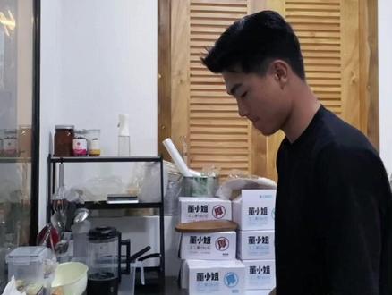 嫁给景颇族么太幸福了什么都会整吃#景颇族#景颇族美食特色
