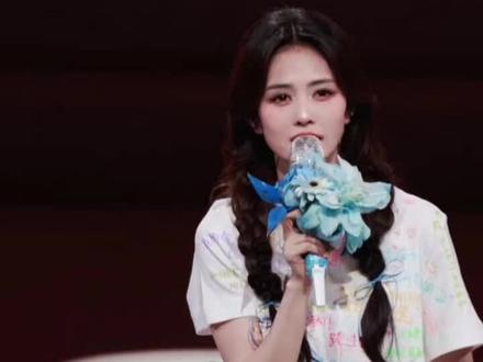 演员白鹿 我们下一个十年再见~ 演员白鹿你是最棒的 我们约定在下一个十年见 宝宝你真的很棒 你也是最好的白梦妍 是最好的演员白鹿 我爱你 #白鹿 #十周年见面会 #天气刚刚好 #出道十周年快乐#白鹿鹿茸
