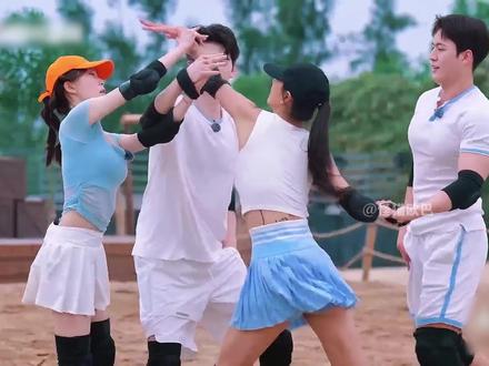 这绝对是恋综史上女嘉宾竞争最激烈的一次比赛,真的是太刺激了! #综艺 #我在抖音看综艺 #势均力敌的我们 #恋爱 #爱情