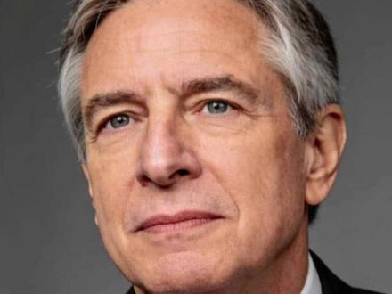 新美联储主席凯文沃什,到底是“鹰派”还是“鸽派”? #美联储 #金融 #财经 #经济