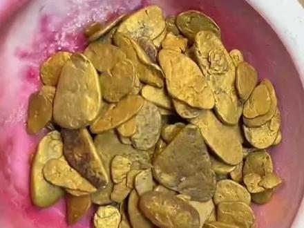 砂金怎么提纯到999#黄金加工 #珠宝首饰 #黄金