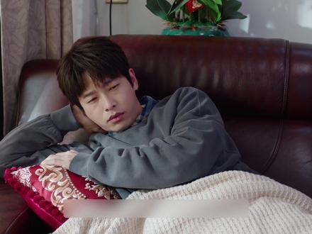 这个老板是真奇葩,网吧赚钱她伤心,资本强拆反倒美 #电视剧年少有为 #年少有为彭昱畅林允 #解说电视剧 #彭昱畅 #癫喜剧年少有为太合我胃口了