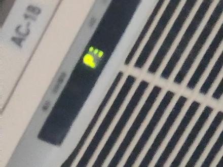 客户说美的多联机所有内机显示P3,是Ed,看反了,Ed是室外机故障,故障内容看室外机主板数码管显示的内容