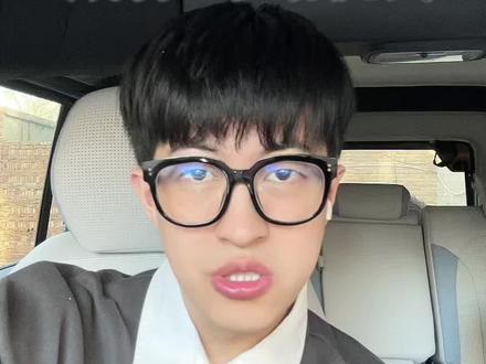 全网都在吹的春晚机器人,是给散户挖的开年第一个坑!真正的机会在这3个赛道! #春晚机器人 #A股避坑 #散户必看 #投资认知 #财经干货