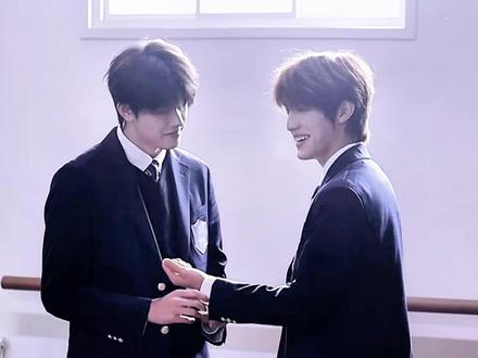 这什么明着谈恋爱的害羞感 #极禹 #极禹临界暧昧 #TOP登陆少年 #cp