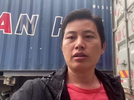 两个人抢生意,往对方发动机里加盐,导致要换发动机