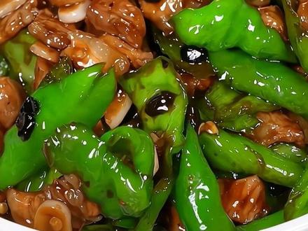 “下饭王者”辣椒炒肉教程!香到舔盘的核心秘诀,每口都入味! #抖音美食推荐官 #美食教程 #辣椒炒肉 #家常菜 #下饭菜来啦