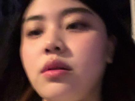 女孩,别做餐饮服务员。
