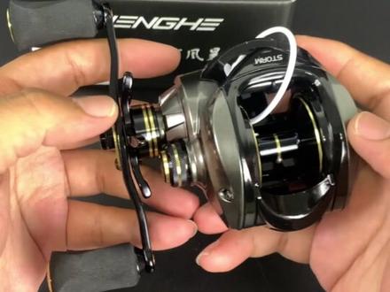 盛河风暴-带卸力报警、加大摇臂握丸、八公斤刹车力、高速比回鱼快、打黑季节你需要一个这样的轮子 #水滴轮 #原来钓鱼才是抖音运动顶流 #路亚 #我要上热门 #小芳户外