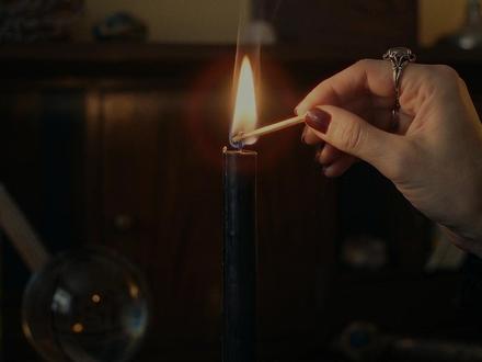 终于来了! 即梦首发接入Seedance 2.0、Seedream 5.0 Lite
🎉 Seedance 2.0|全新多模态视频模型
同时支持图像、视频、音频、文本四种模态输入,表达方式更丰富,生成结果更可控。多场景保持高度一致性,助力更专业的视频创作。
🎉 Seedream 5.0 Lite|会上网的图片模型
具备联网实时检索、编辑精准可控、智能逻辑推理三大亮点,视觉表现力全面升级,赋能更多样化的创意表达。还有限时福利:即日起至2月28日,2K生图全员限免,4K生图会员限免。
❤️ 本文发布后 12 小时内关注本账号并点赞 + 评论,即有机会获得 300 即梦积分,每平台限量500份,先到先得!
*本片片尾致敬《爱乐之城》十周年重映,素材已获得官方合作授权。
#即梦视频Seedance2 #即梦图片Seedream5 #Al让我在爱乐之城里演爽了 #爱乐之城情人节 #即梦AI