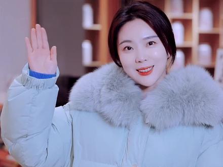 不同场合,问候致意的礼节也不同,你学会了嘛?#商务礼仪 #个人管理 #职场 #社交礼仪 #礼仪