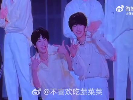 这是随舞吗?这明明是奇文的双人舞台#奇文 #左奇函 #杨博文