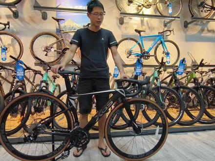 #喜德盛ad350 #东莞喜德盛自行车专卖店 #蓝图变速器 #东莞寮步自行车 #东莞自行车 喜德盛公路车AD350 蓝图手变调节方法,蓝图R7公路车手变操作方法。