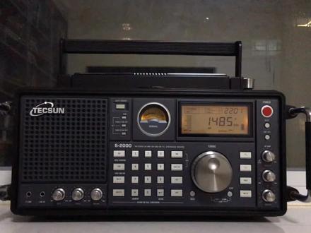 大费周章,终于听清了收音机里这个电台的名称