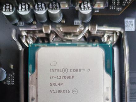 英特尔CPU安装教程,intel LGA1700安装细节,防止微星B660华硕Z690主板弯针,断针,12代i3-12100F,i5-12400,i5-12600KF,i7-12700KF,i9-12900K#cpu #diy电脑 #组装电脑 #电脑知识