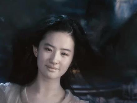 你会选择爱自己的人,还是自己爱的人呢