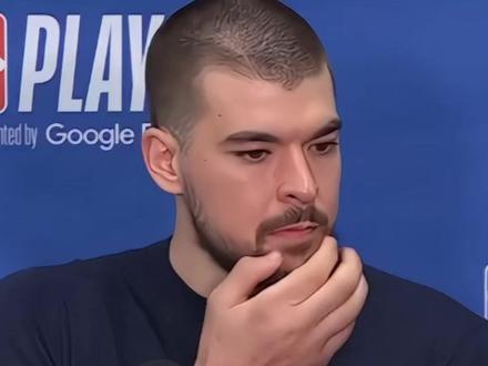 祖巴茨交易价值比哈登还高!快船昏庸操作,数十万球迷纷纷吐槽#快船队#祖巴茨#哈登