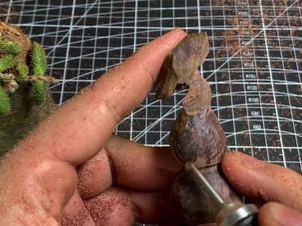 木雕葫芦的制作过程#纯手工雕刻 #带你玩木头 #纯手工打造 #木雕工艺 @DOU+小助手 @古金文创