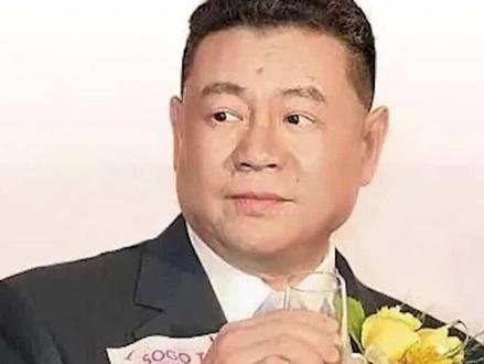 为什么香港富豪都喜欢娶运动员?影响深远的决策#健康科普 #体育明星的故事 #富豪 #基因 #运动