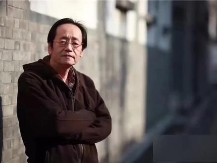 倪海厦:手上(手上)“青筋”一条条爆出来?是“血瘀”在拉警报!倪师提醒:快喝它,把“瘀血”化开!