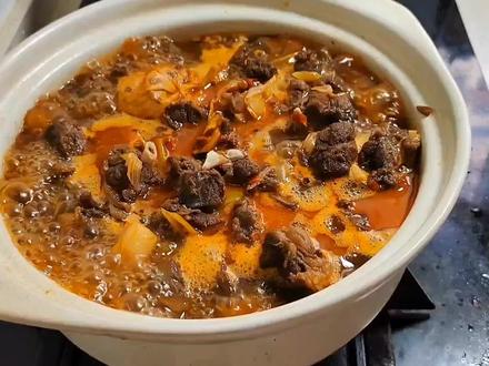 狗肉去腥好方法,不腥不柴,鲜香入味,简单易操作#狗肉怎么做好吃 #不腥不柴 #鲜香又入味 #喜欢的朋友试一下 #好吃的狗肉来喽 #这样炖狗肉,你们喜欢吗 #鲜香味美 #麻麻辣辣