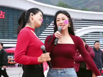 安顺宝宝带着温文尔雅的千百顺玩开了#录制现场 #安顺宝宝 #千百顺 #索图