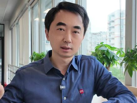 聊聊Clawdbot,底层逻辑是“电脑手” #刘润