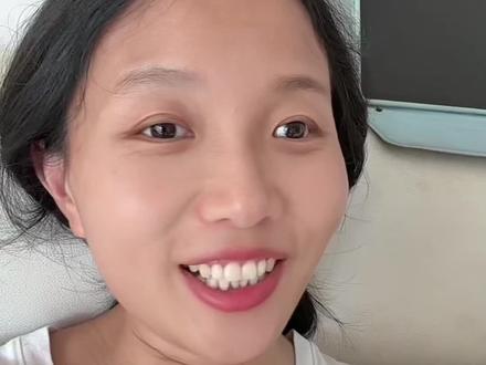 早前说950是极限,如今金价跌到912,脸有点疼😅 之前就说金价跌到950基本到顶了,900也就想想而已,结果现在直接跌到912,属实被行情打脸啦 #金价 #黄金行情 #黄金