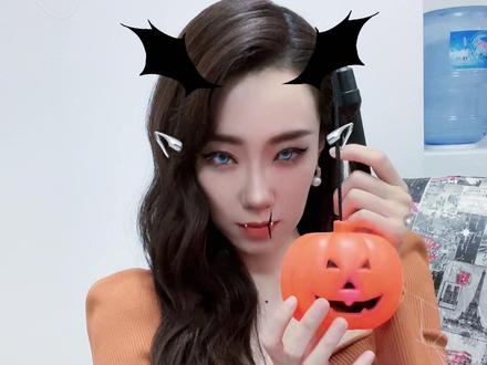 #万圣这都什么鬼 不给糖就吓唬你