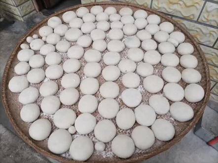 有吃过的吗,安庆地方美食—糯米圆子。#民间传统美食 #新农人计划2022 #小年快乐