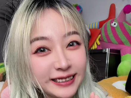 Ai炒股方法!记得点赞收藏 #豆包 #Ai炒股 #跟着大光用Ai升级 #流量玩家 #未来已来AI创意大比拼 @人民日报