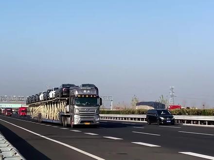 陆地航母,“公路二怪”重出江湖 #轿运车 #大货车 #二怪卡车