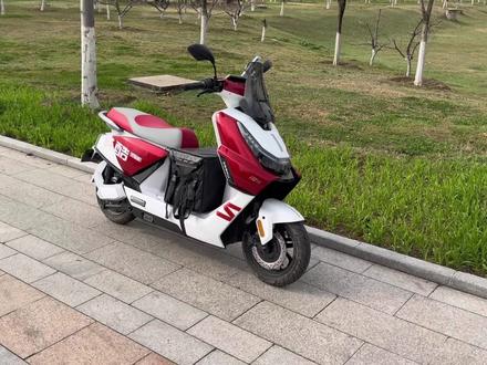 今天测试一下极酷ES85pro的极速,这速度在同价位竞品里边也是妥妥的第一梯队!#极酷电动机车 #ES85pro #年轻敢说不 #电摩 #电动车