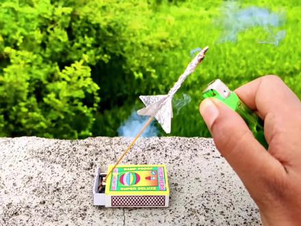 牛人用火柴制作的小火箭,不仅制作简单还可以发射!#动手能力 #手工diy #趣味实验 #火箭发射 #我爱发明