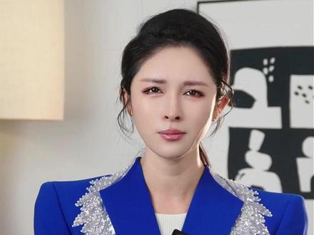 黄金白银遭遇最大下跌,普通人该不该跟风购买#一口气看懂金价涨跌的底层逻辑 #黄金白银大幅下跌 #小月说 #抖音热评